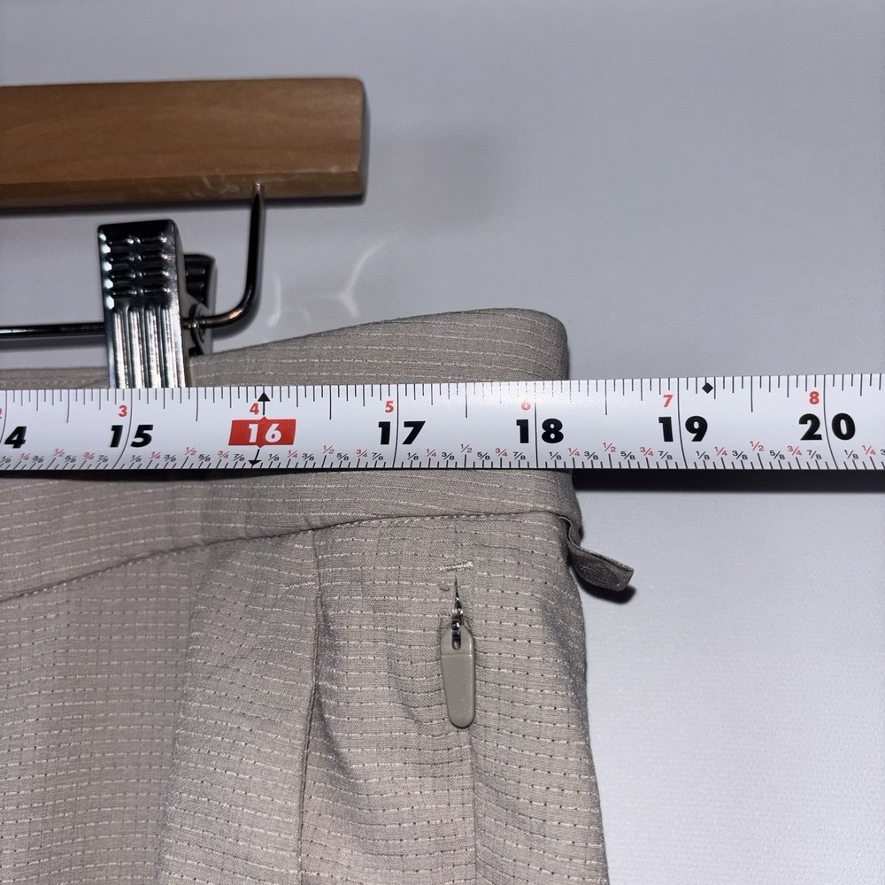 Lululemon Commission Slim Ventlight WovenAir Vapor Pants Mens Size 35 - Picture 5 of 9